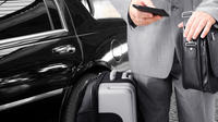 Private Transfer: Downtown Hotel to Toronto Pearson International Airport