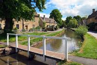 Oxford, Cotswolds, Stratford-on-Avon and Warwick Castle Day Trip from London