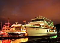 Vancouver Holiday Dinner and Carols Cruise