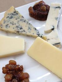 Behind-the-Scenes Cheese Tasting Tour in Marin
